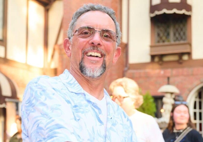 Copy-of-777-donor-Club-This-is-Thriller-Presentaion