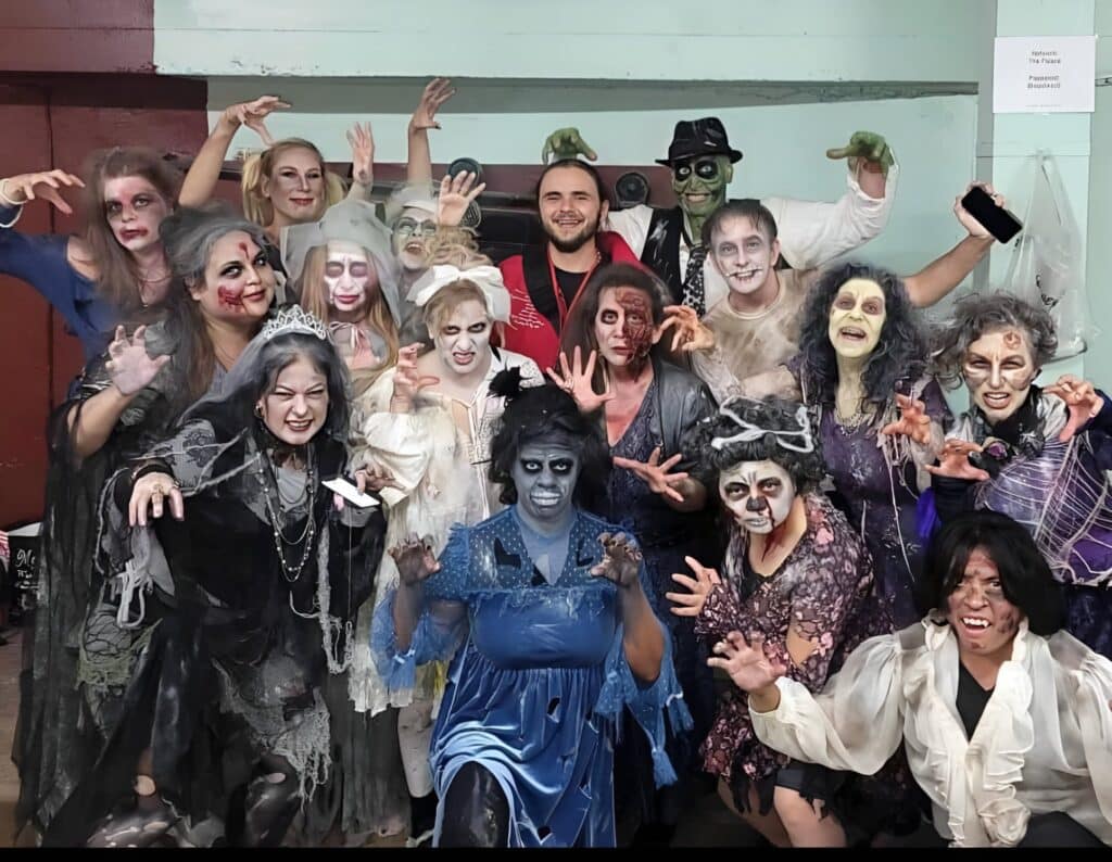 Pose in Thriller Costume